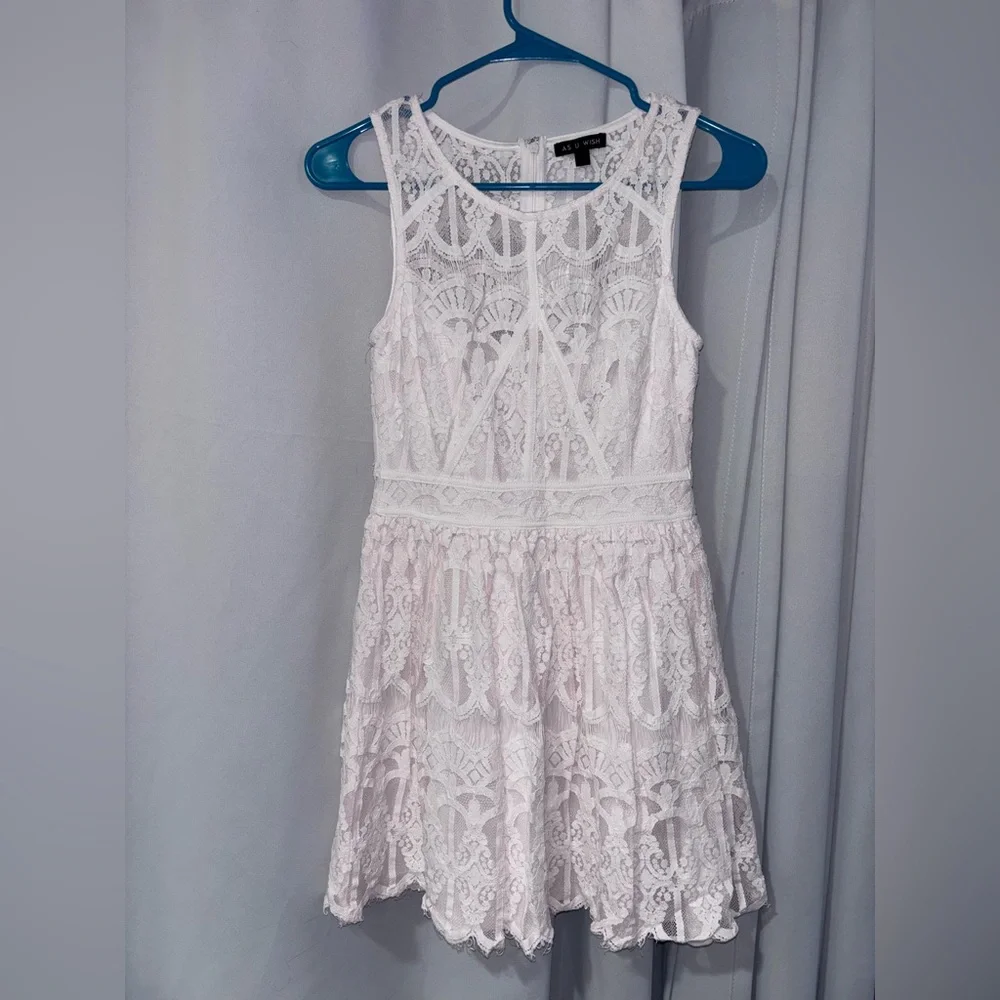 As U Wish White Lace Dress‎